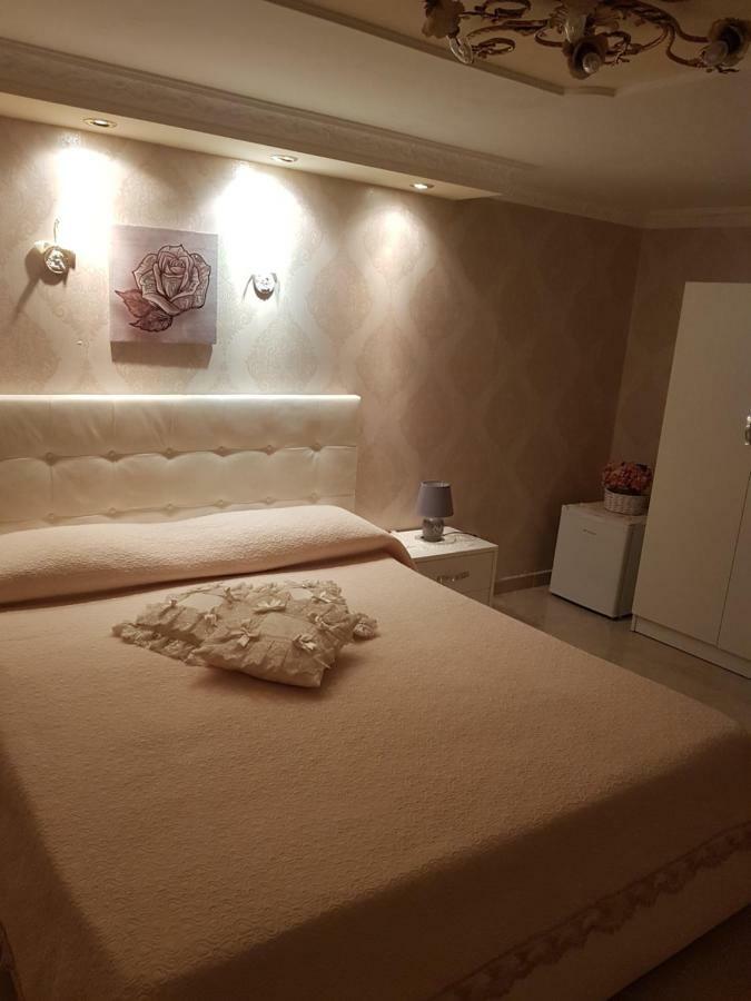 Melissa A Toledo Villa Naples Exterior photo